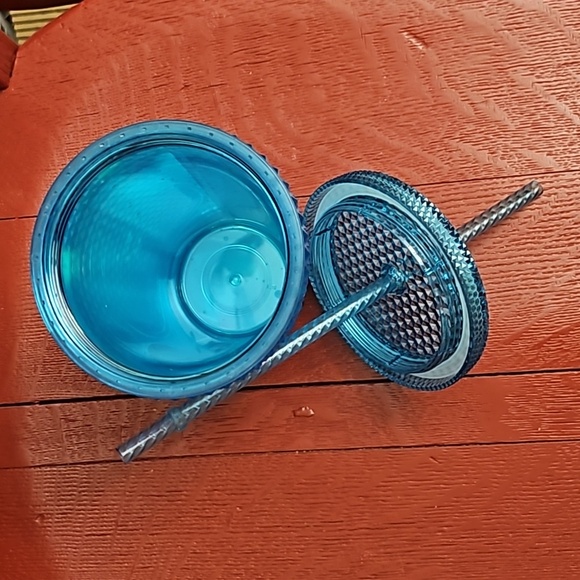 πHPx2π Starbucks Blue Ombre Studded Cup - Picture 3 of 4